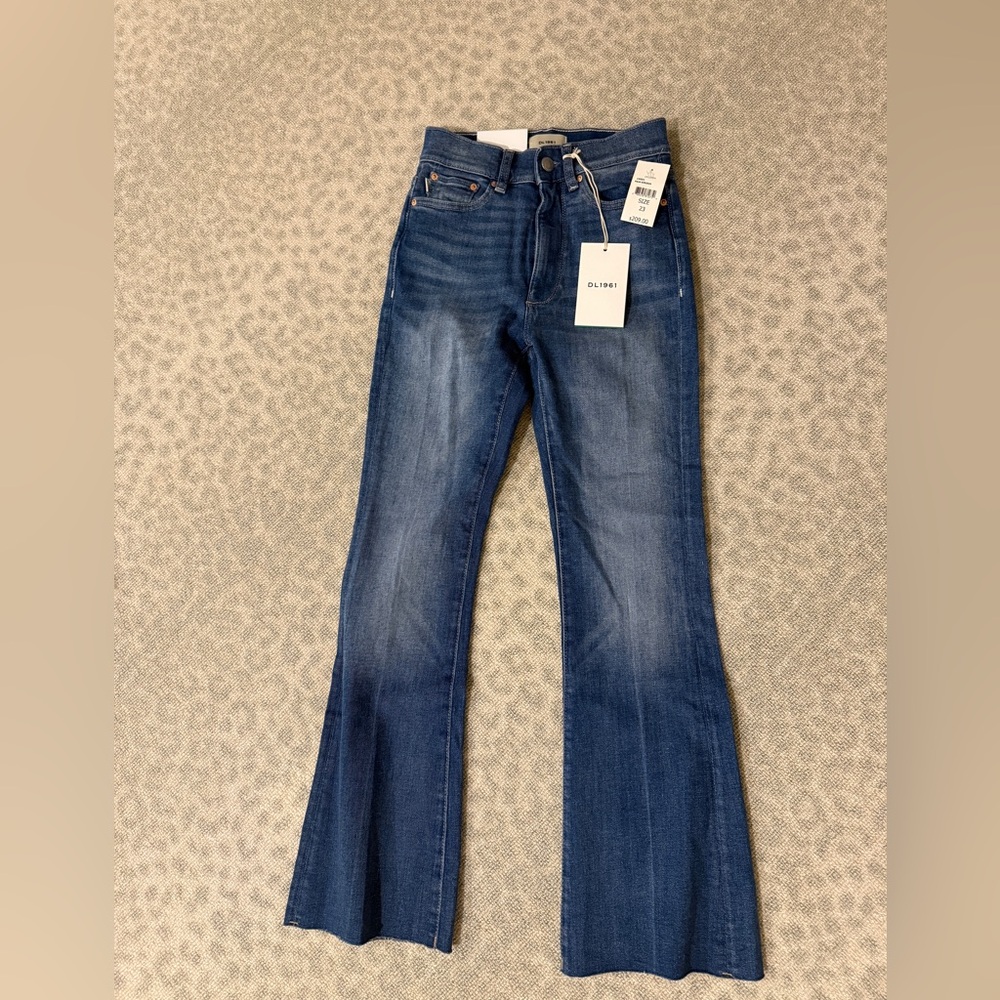 DL1961 Women's Size 23 Bridget Boot High Rise Instasculpt Crop 27”